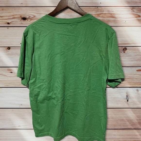 Disneyland T-Shirt Green Size Medium - Picture 2 of 6
